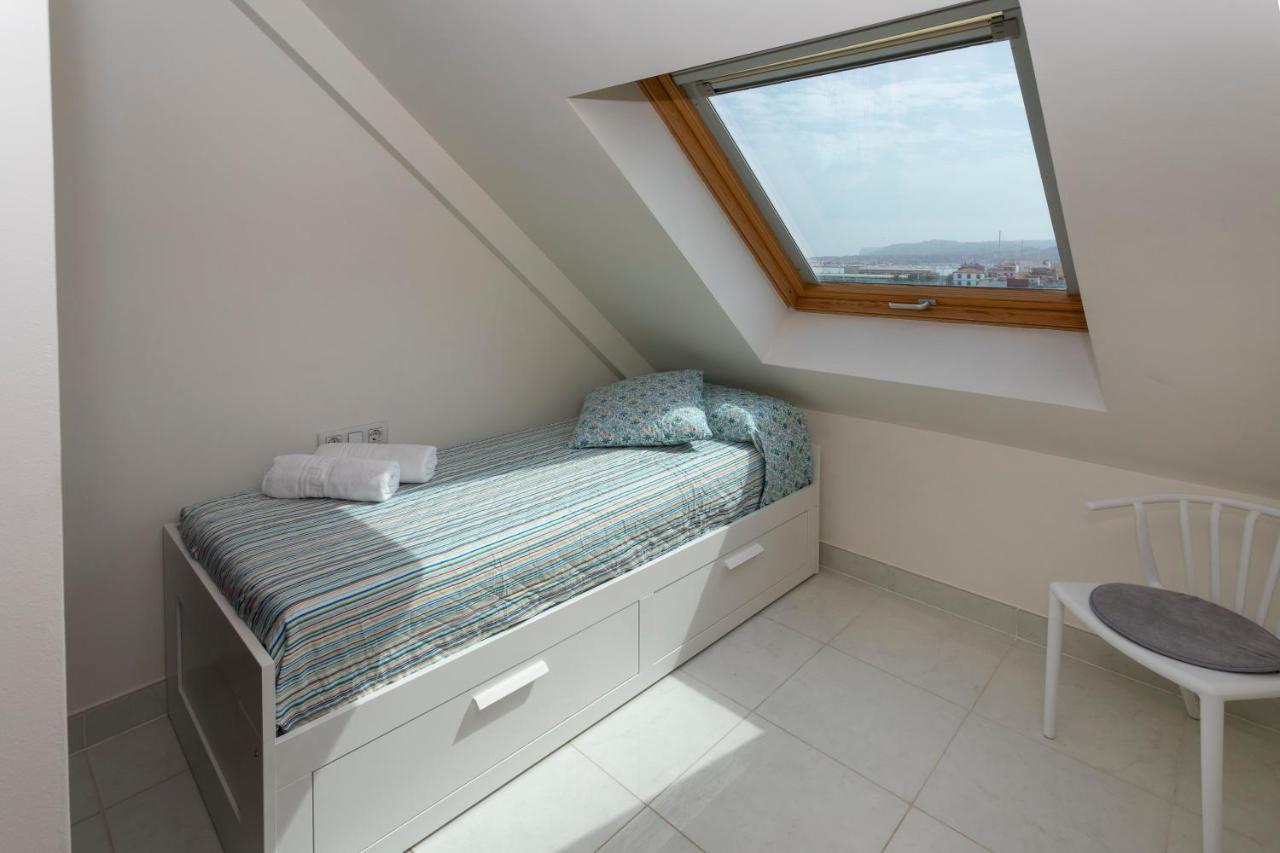 Nautilus Atico, 3 Dormitorios, Puerto, By Bookindenia Apartment *